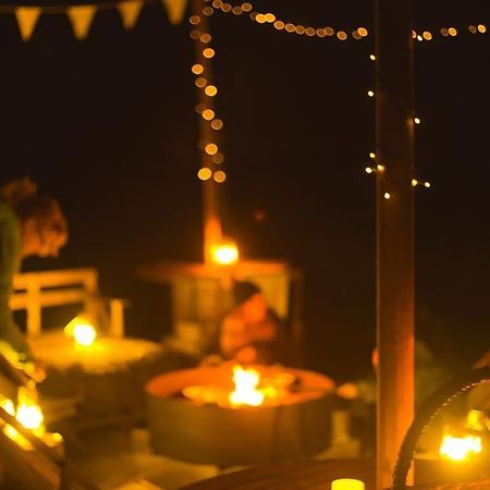 Forest Days Navés المظهر الخارجي الصورة